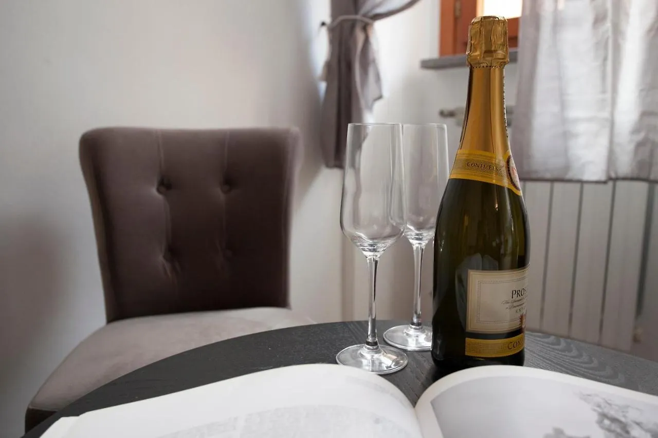 Magenta Luxury Purificazione Apartment